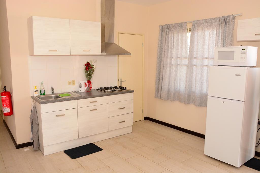 Wilhelmina Hotel & Apartments Paramaribo Buitenkant foto