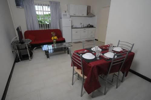 Wilhelmina Hotel & Apartments Paramaribo Buitenkant foto